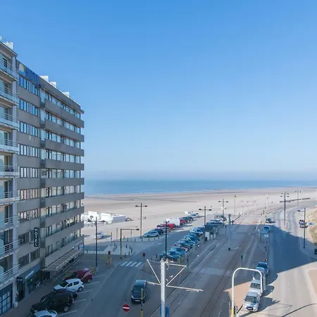 Lumina Seaview & Garage Apartment